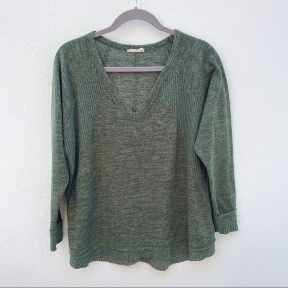 *50% OFF! Hummingbird Anthropologie over size sweater boho